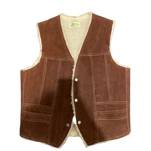 Vintage leather vest with fleece lining
